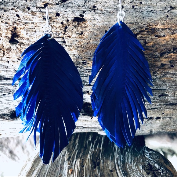 Jewelry - 🆕Electric Blue Genuine Leather Leaf Earrings